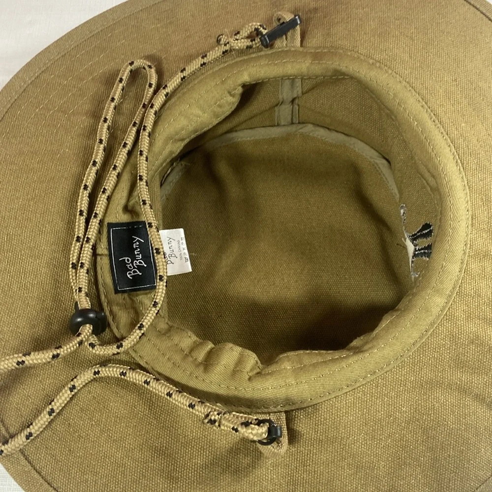 Bad Bunny bucket hat - Picture 6 of 6